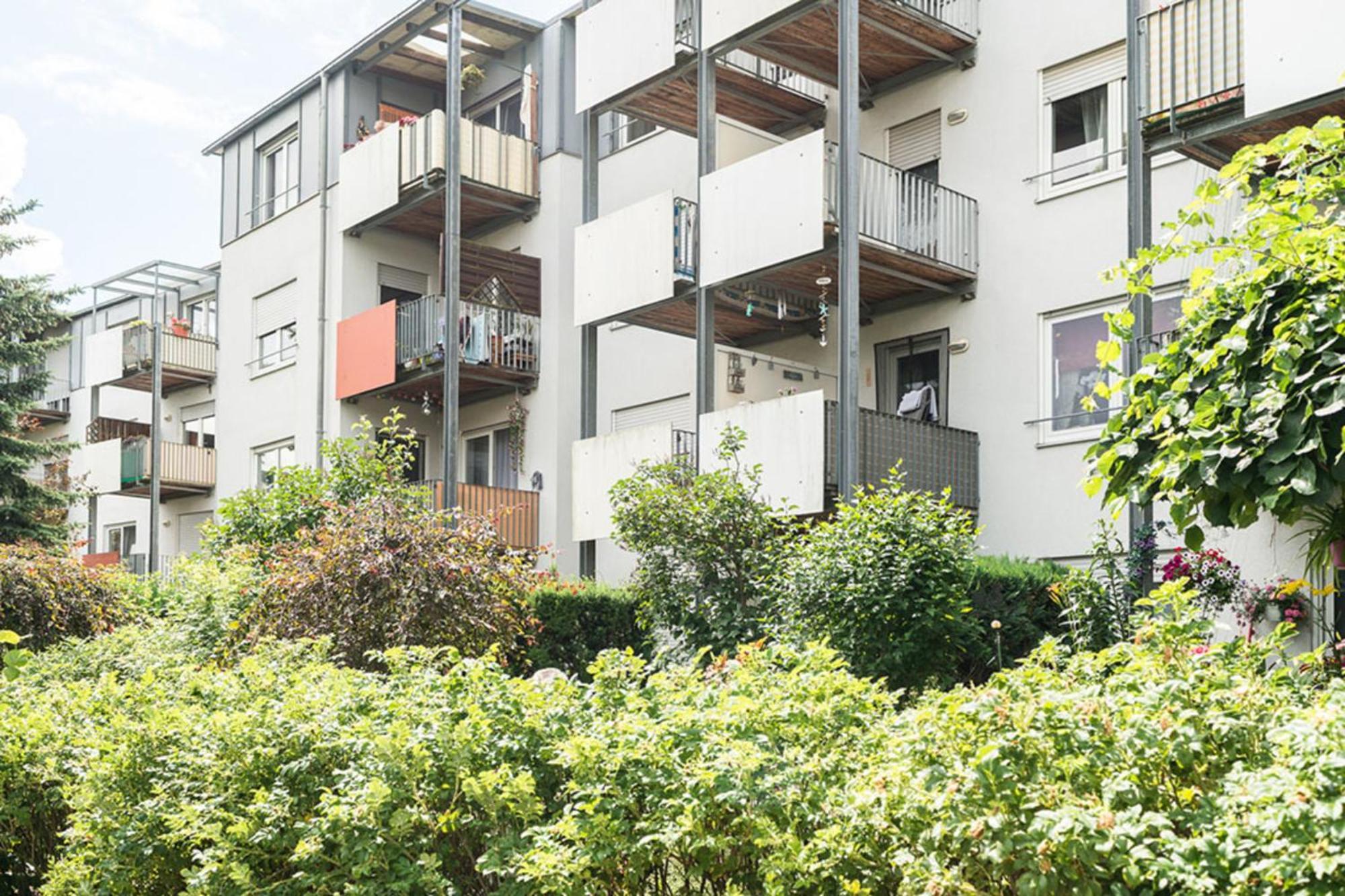 Hartha Apartment Bagian luar foto