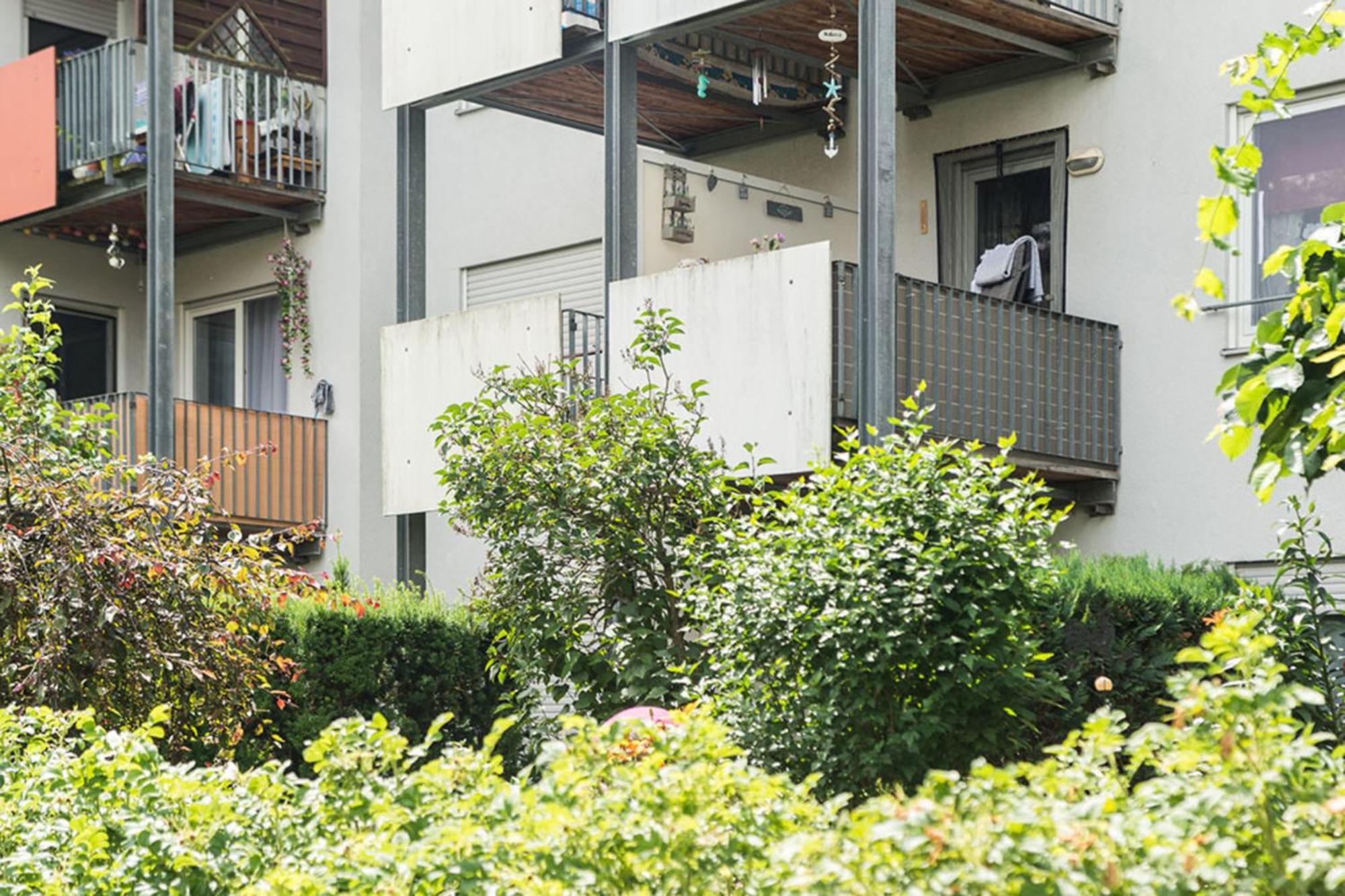 Hartha Apartment Bagian luar foto